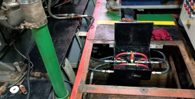 sistem monitoring bahan bakar kapal, fuel flow meter kapal, fuel level sensor, hemat BBM kapal, efisiensi bahan bakar kapal, monitoring BBM real-time, neraca bahan bakar kapal